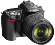 Nikon D90 + obiektyw 18-105 - 1448609 - zdjęcie 1